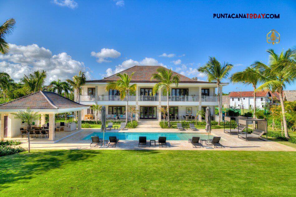 A world of possibilities: beachfront properties for sale in Punta Cana