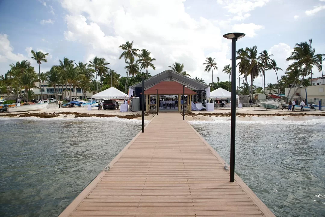 Cabeza de Toro unveils new tourist pier and other community projects