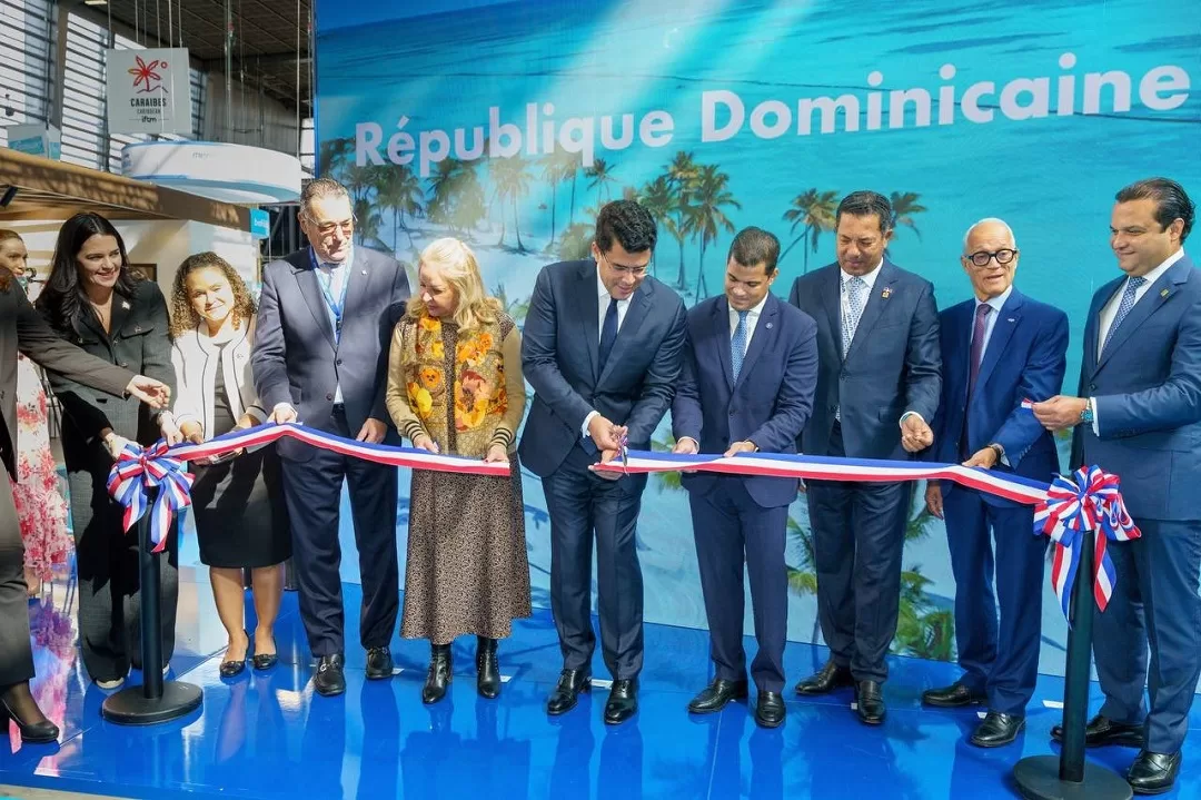 Dominican Republic Outshines French Tourists with Vibrant Stand at the Top Resa 2023 Tourism Fair