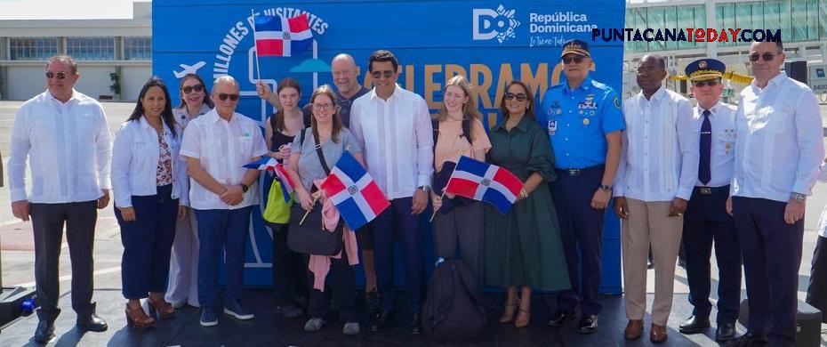 rewrite this title Dominican Republic receives the 11 millionth visitor of 2024 at the Aerop. from Punta Cana, setting a new record