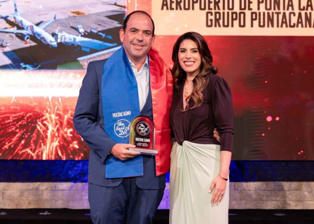 Punta Cana Airport Honored with Best of DR 2025 Award for Travel Experience