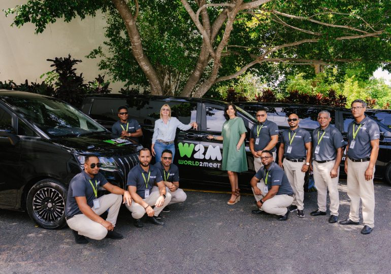 W2M-BDX Unveils the Dominican Republic’s First Electric Fleet for the Tourism Sector