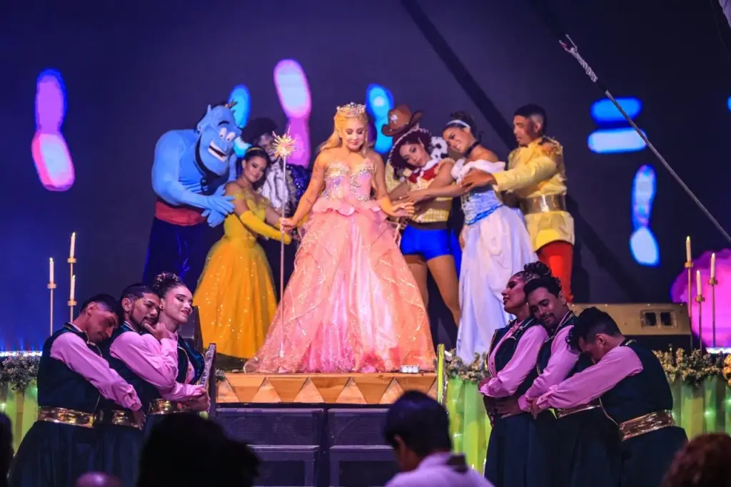 SuenOZ de Navidad debuts to great success at Hard Rock Cafe Punta Cana
