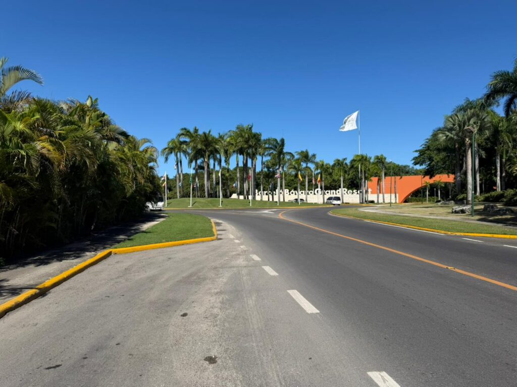Community Applauds the Transformation of Barcelo Avenue
