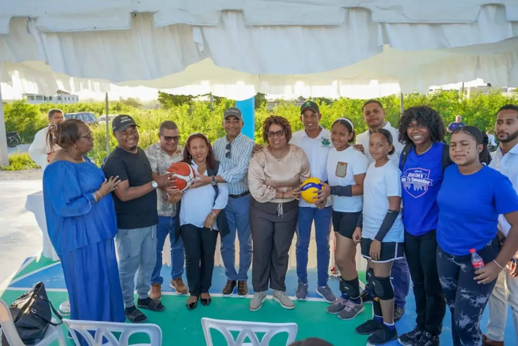 New Sports Court in Punta del Mar Veron Punta Cana Growth