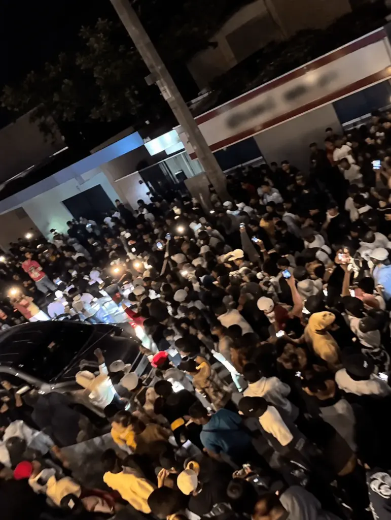 debate migratorio en Bávaro - ¿Bávaro o “Haití chiquito”? Recibimiento a Afriken en Friusa enciende las redes